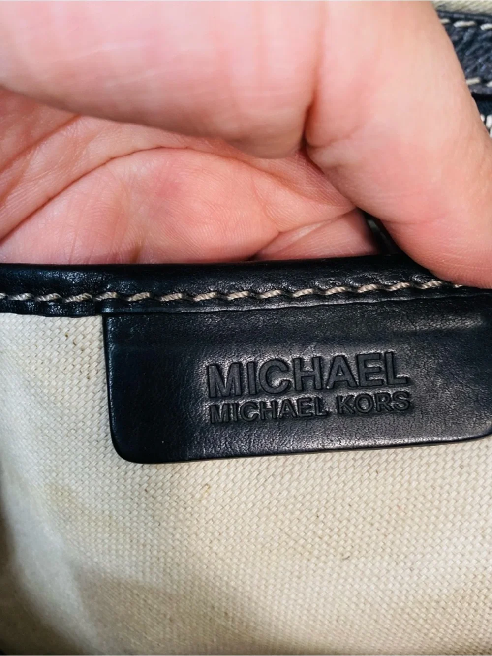 Michael Kors Black Leather  Hobo Shoulder Handbag Good Silver Hardware - Picture 11 of 12